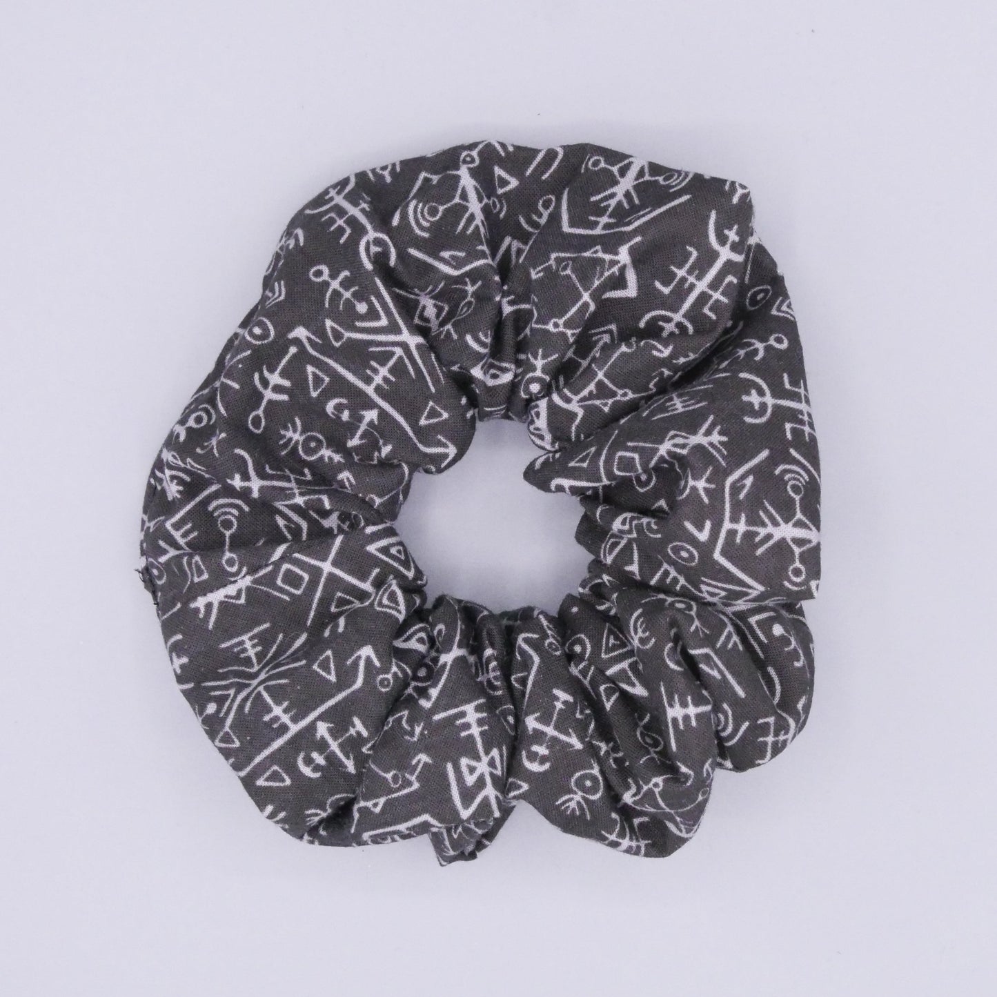 XL Scrunchie mit Nordischem Muster